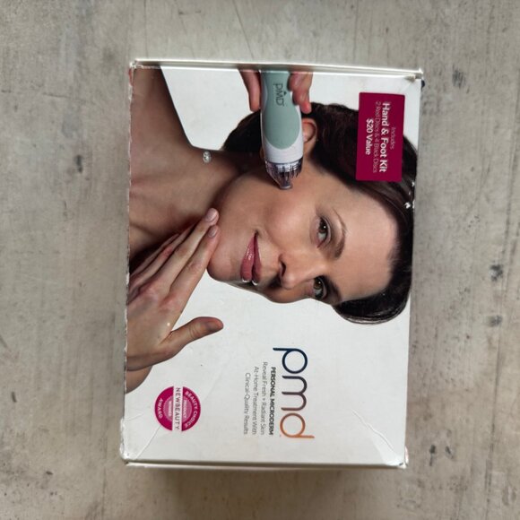 PMD Women's Microdermabrasion Pen (Retails at $200-300) - Picture 3 of 3